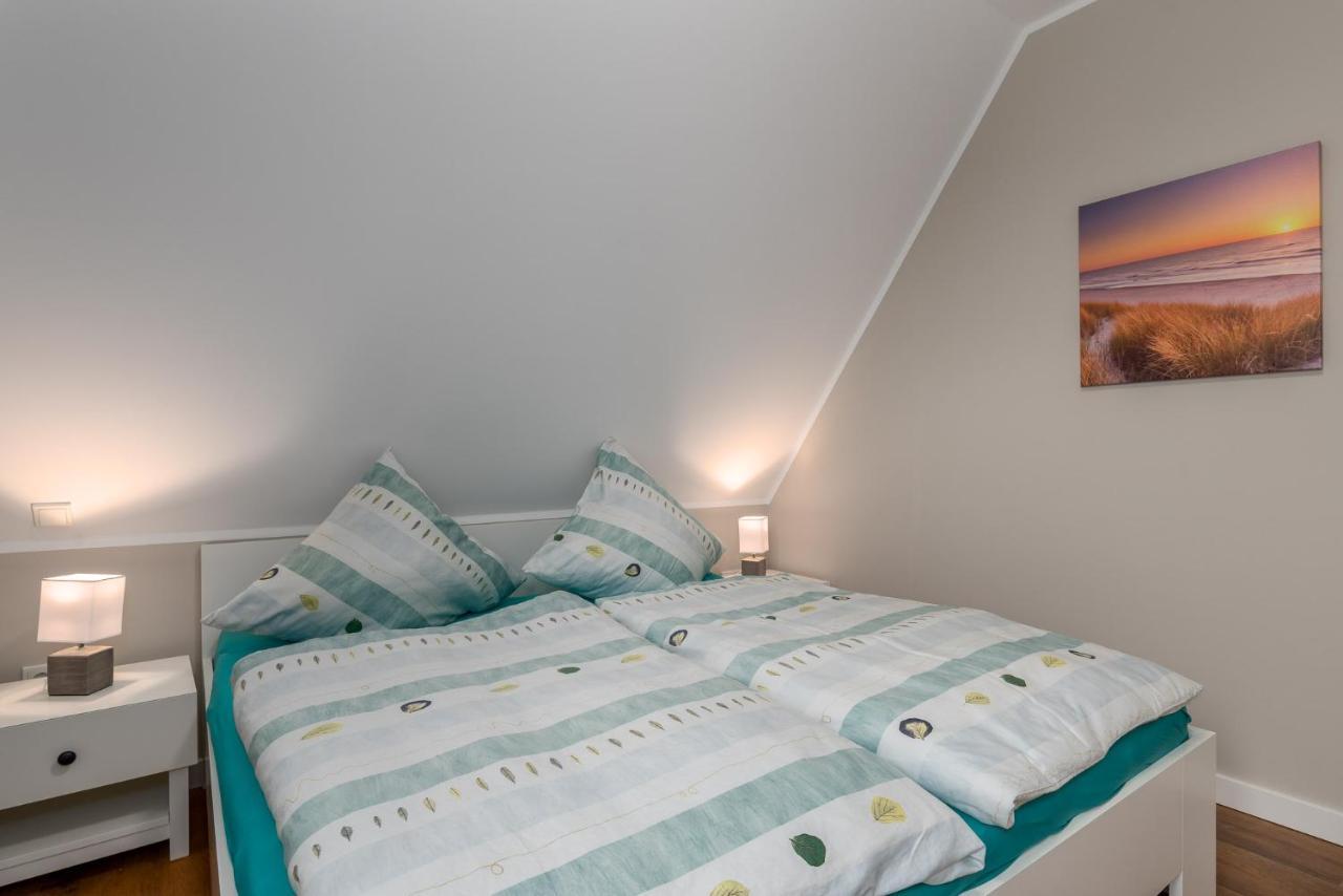 Reetidyll Am Haff Vila Pepelow Exterior foto
